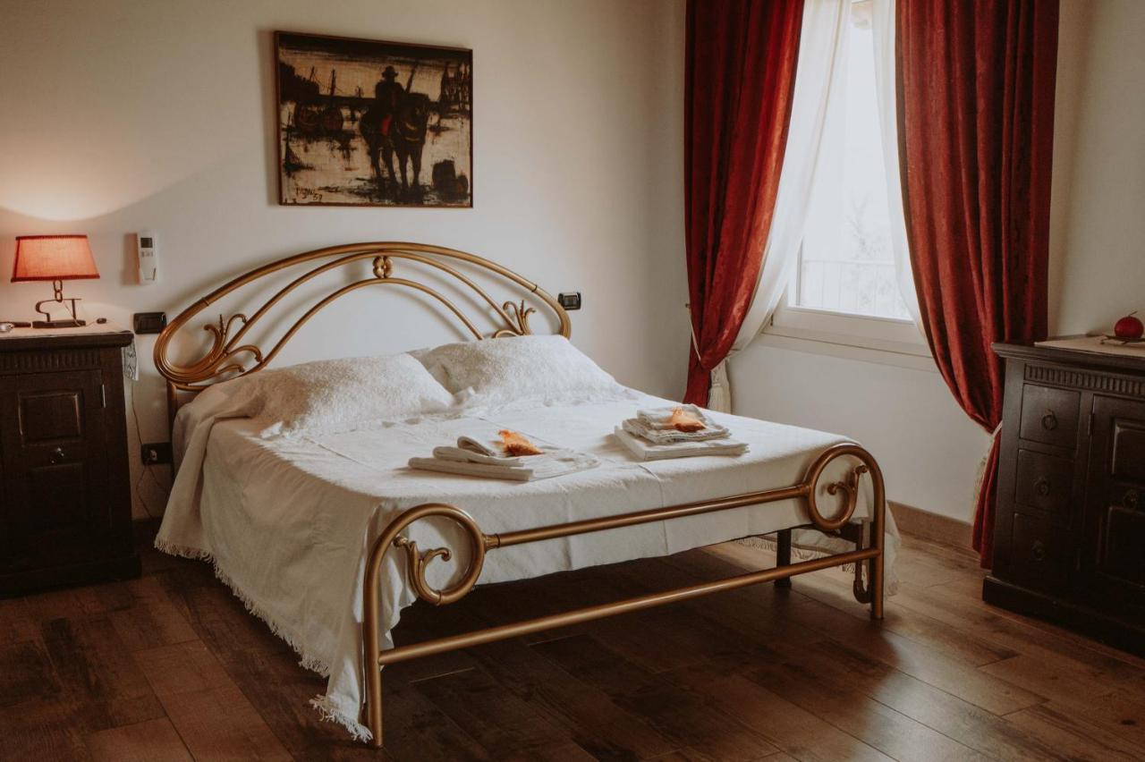 B&B Casa Santa Lucia Manerba del Garda Luaran gambar