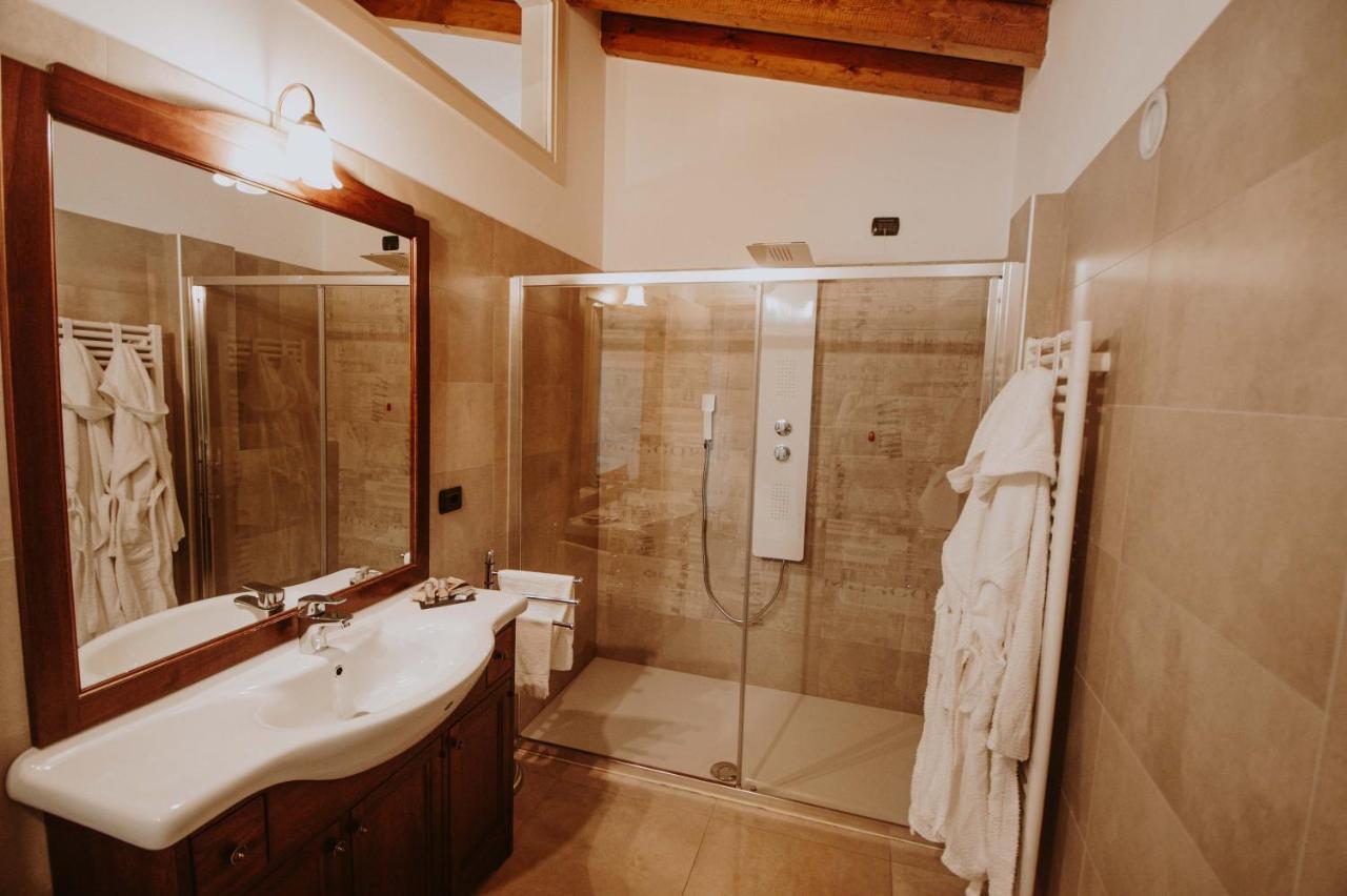 B&B Casa Santa Lucia Manerba del Garda Luaran gambar
