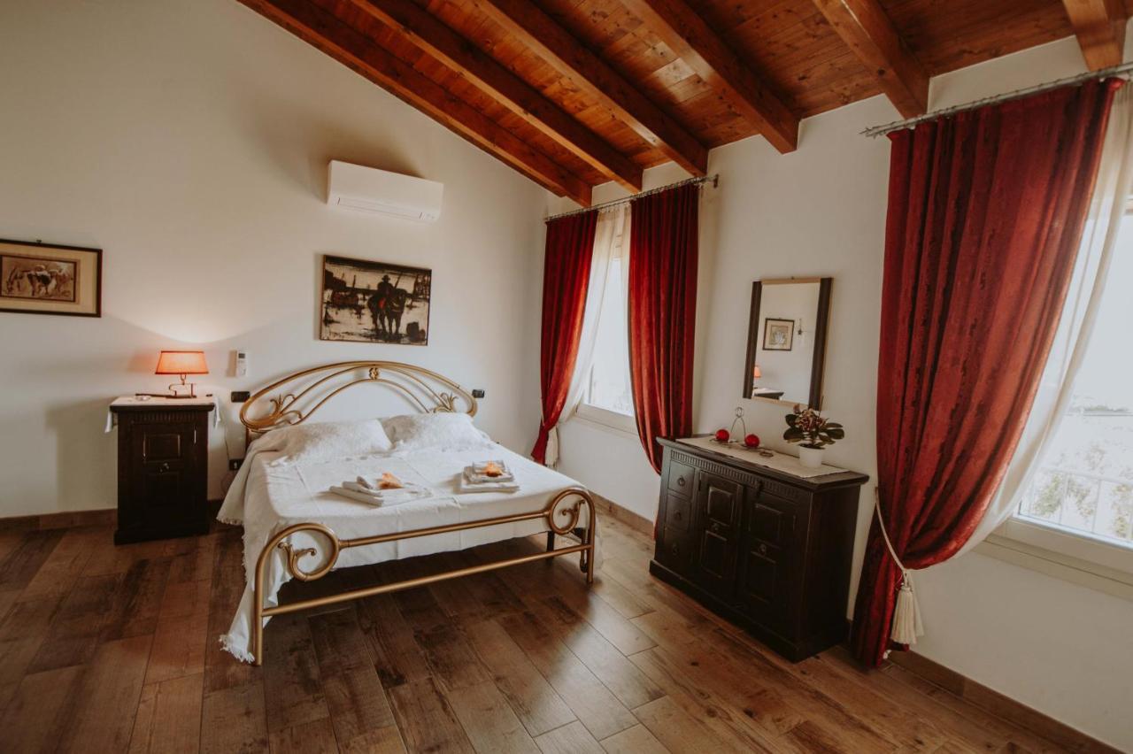 B&B Casa Santa Lucia Manerba del Garda Luaran gambar