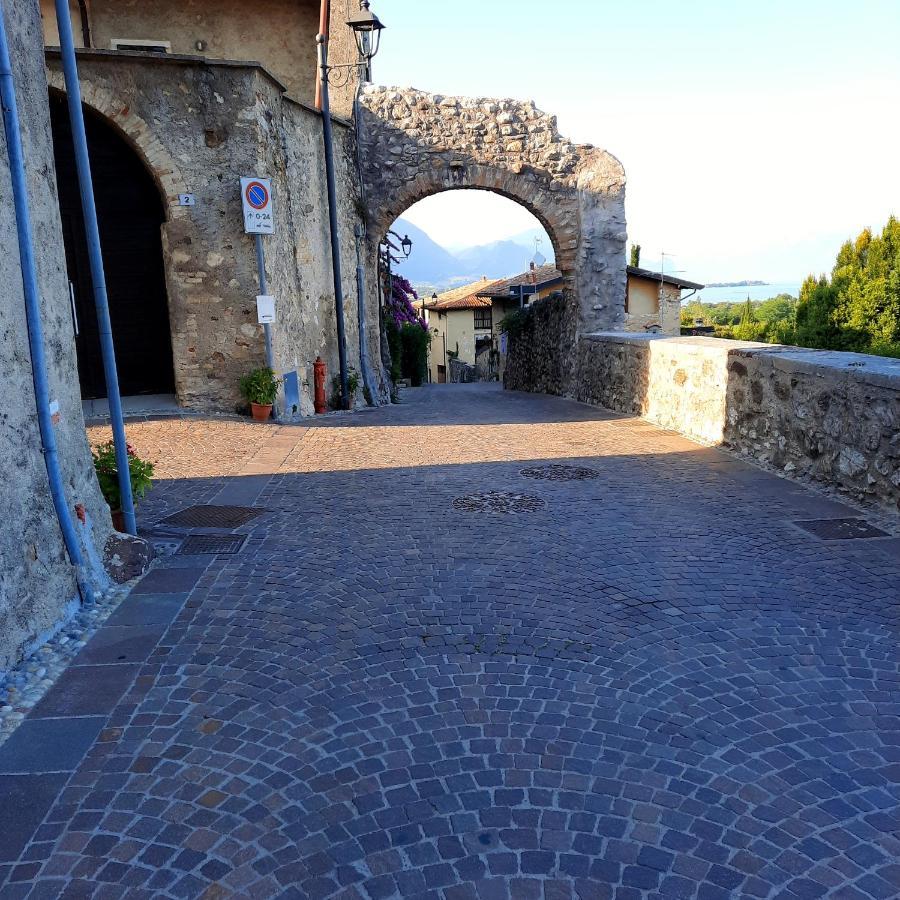 B&B Casa Santa Lucia Manerba del Garda Luaran gambar