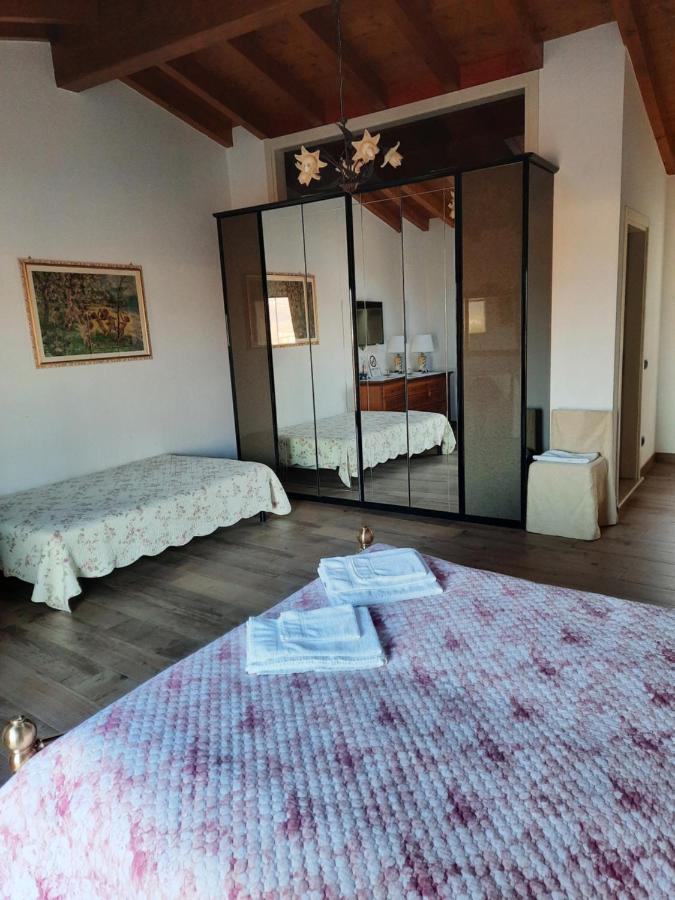 B&B Casa Santa Lucia Manerba del Garda Luaran gambar