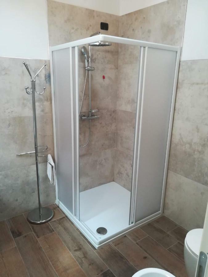 B&B Casa Santa Lucia Manerba del Garda Luaran gambar